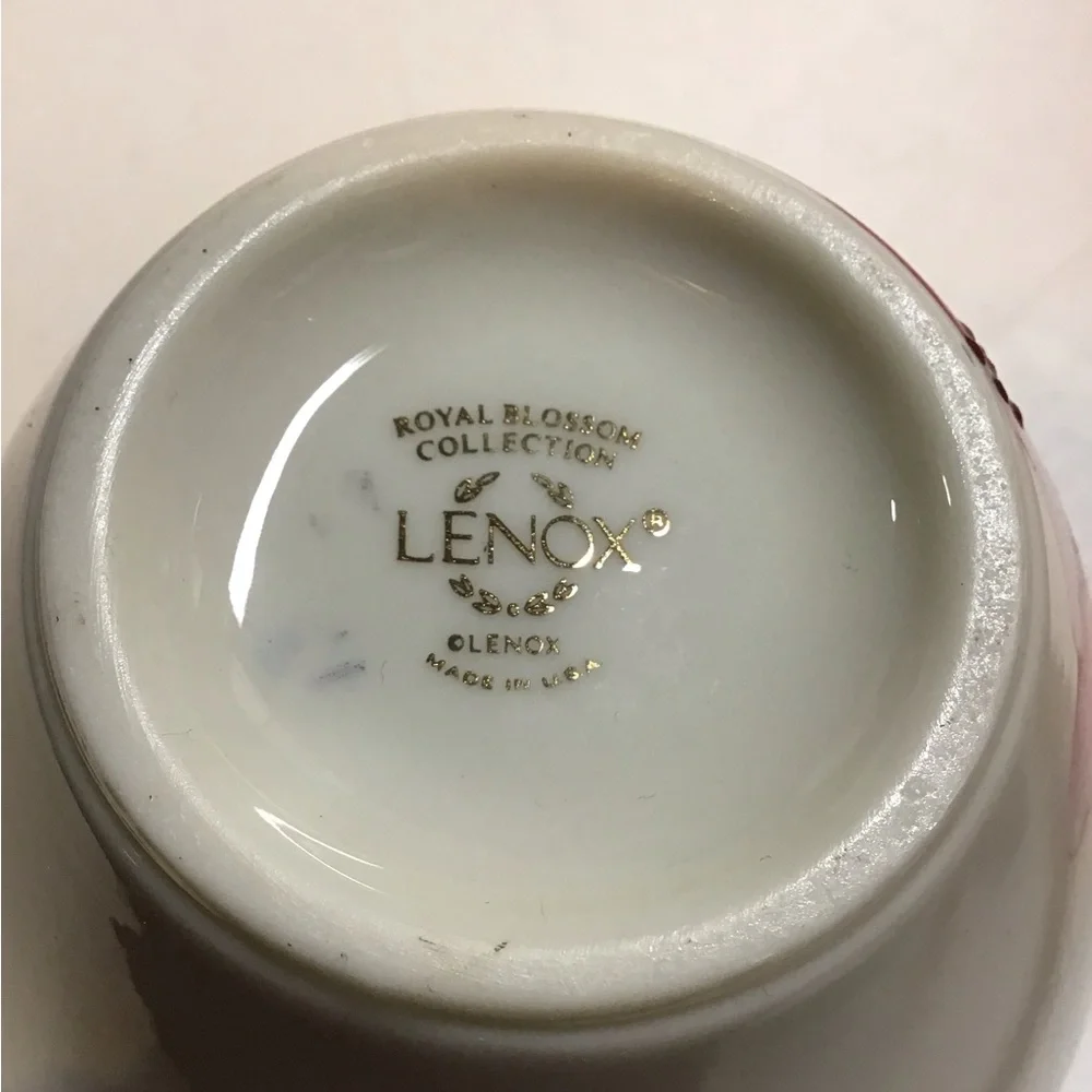 LENOX ROYAL BLOSSOM GINGER STYLE PORCELAIN VASE W GOLD TRIM EUC 7 In